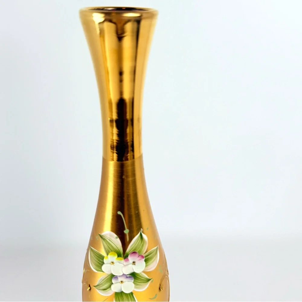 VTG Murano Venetian Ruby Glass & 24K Gold Paint 11โ Hand Painted Floral Bud Vase - Picture 2 of 16